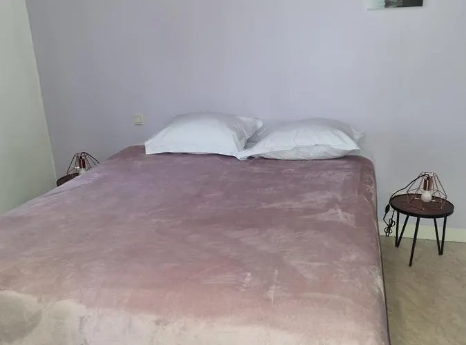 Cafe De La Gare 3* 생트 포이 라 그랑드