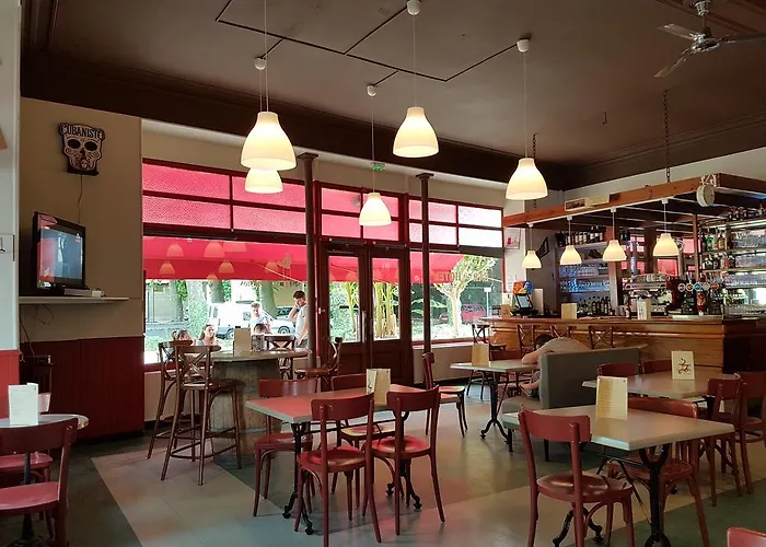 Cafe De La Gare